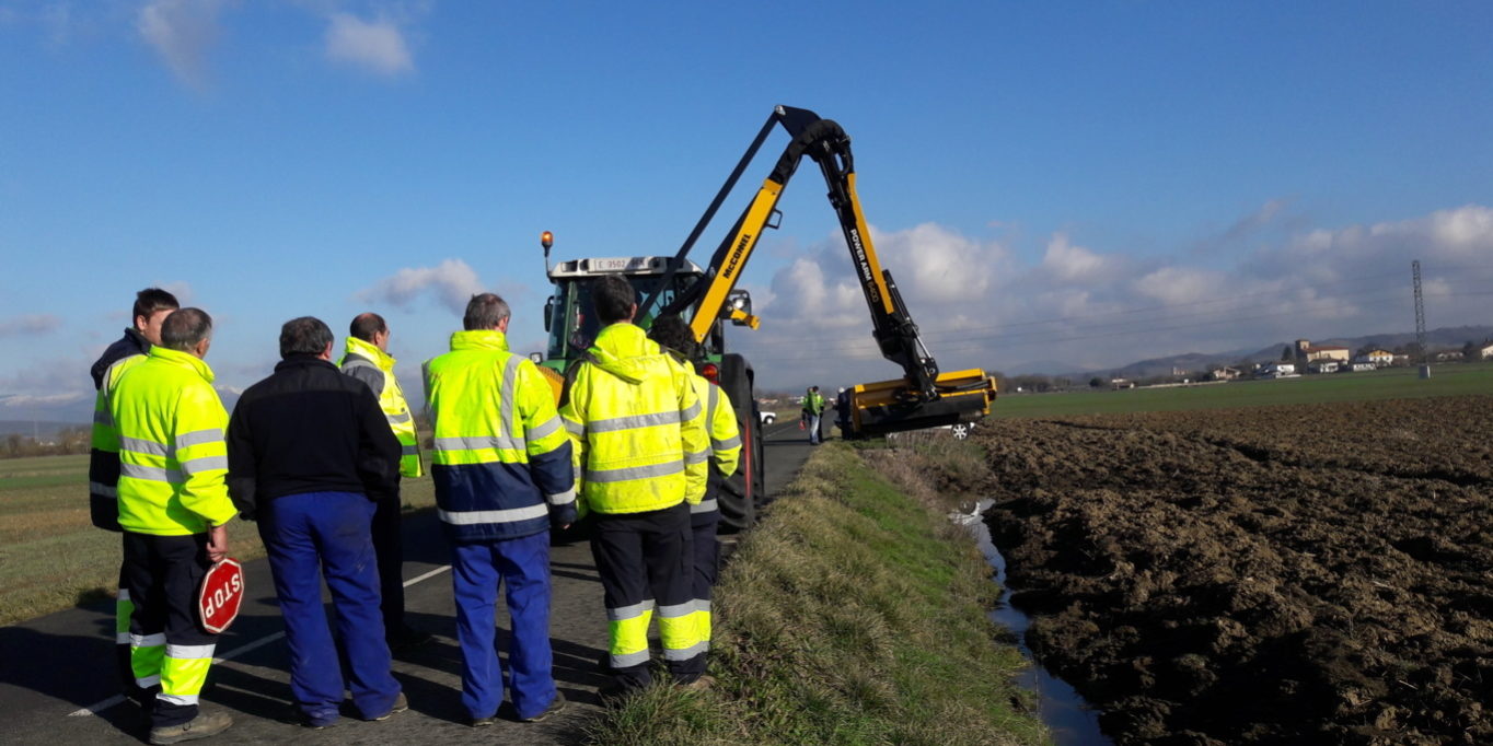 brazo desbrozador para tractor