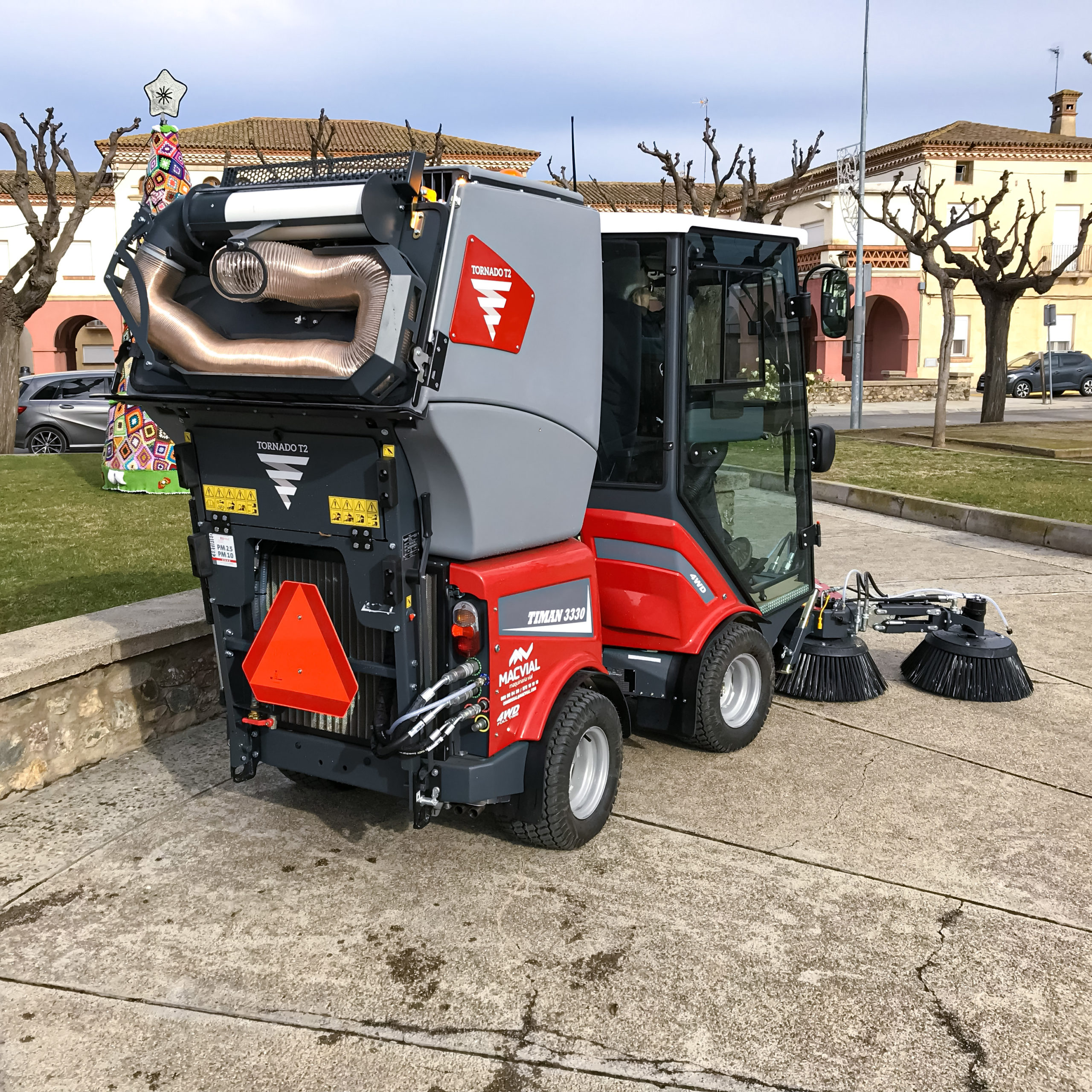 TIMAN CON TORNADO T2 9